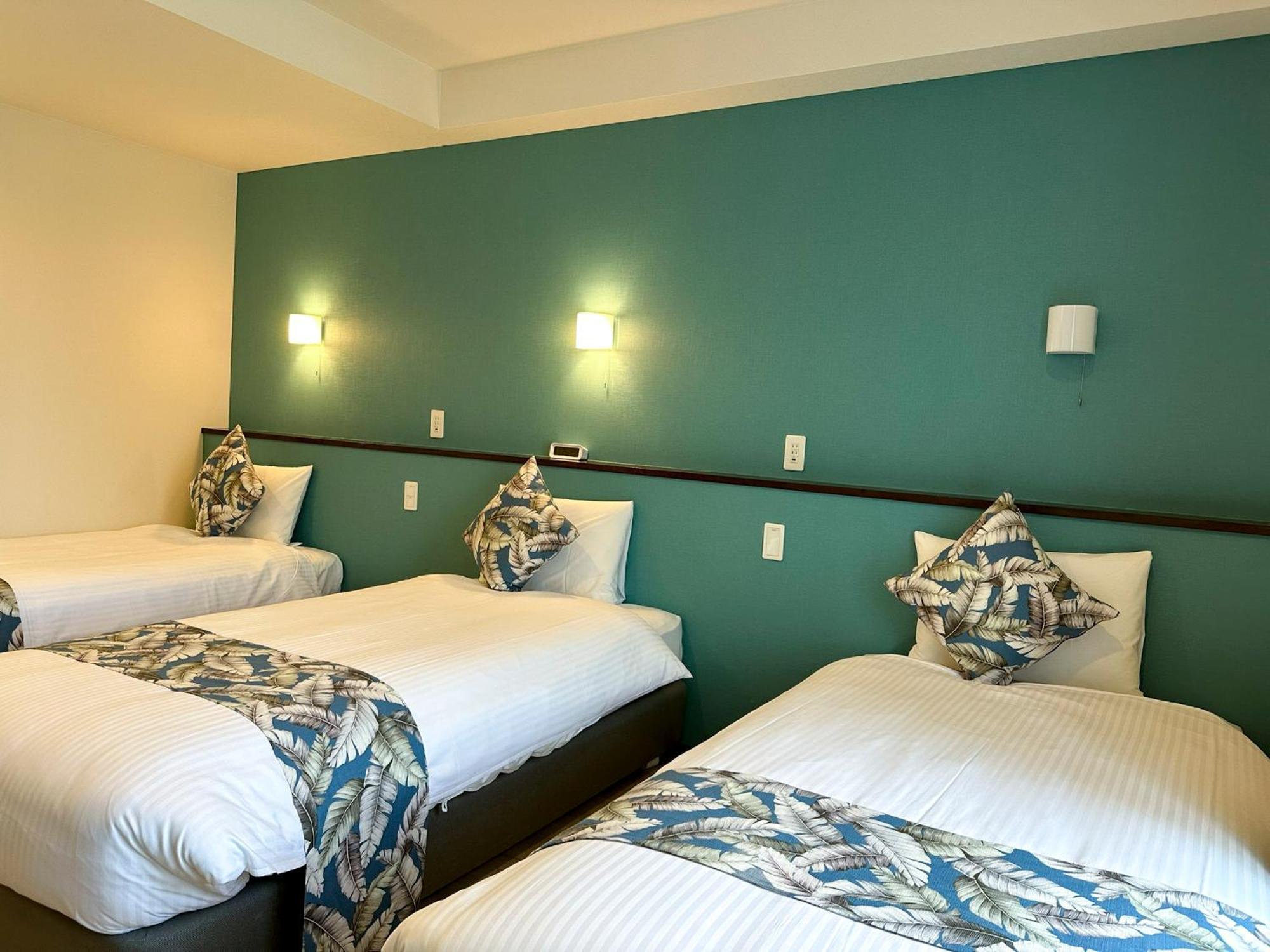 Kohala　Hotel นาฮะ ภายนอก รูปภาพ